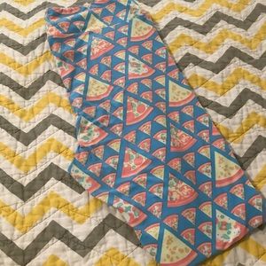 Lularoe TC  Pizza Print Leggings